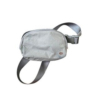 Lululemon Athletica Green Belt Bag with Minimalist Design